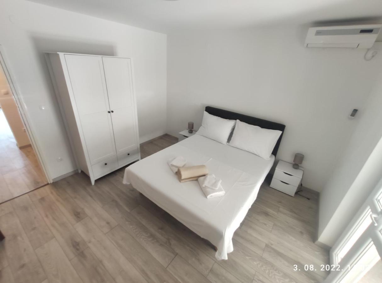 Aqua Apartments โอมิช ภายนอก รูปภาพ